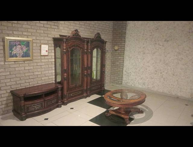 8 BEDROOM HOUSE FOR SALE IN VANES ESTATE
